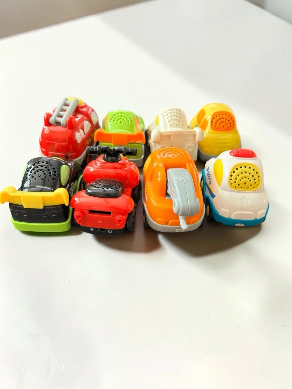 VTech Go! Go! Smart Wheels 8 Vehicle Lot Race Cars Fire Police Tow Truck ATV